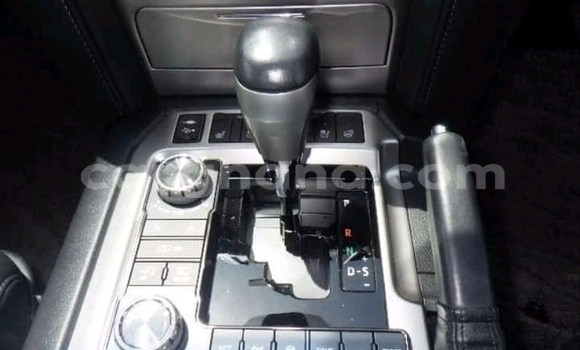 Ra Àlòkù Toyota Land Cruiser Black Ọkọ̀ in Accra ni Greater Accra Ra Àlòkù Toyota Land Cruiser Black Ọkọ̀ in Accra ni Greater Accra