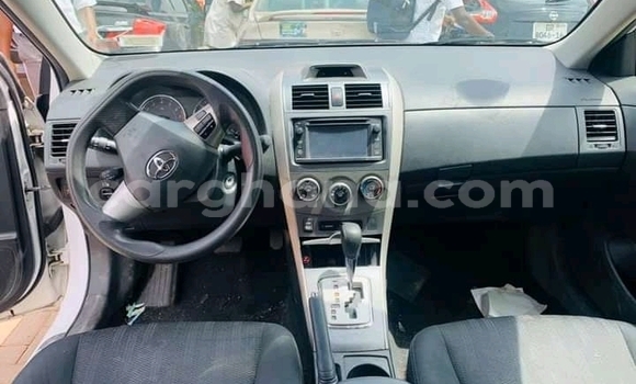 Buy Used Toyota Corolla White Car in Accra in Greater Accra Buy Used Toyota Corolla White Car in Accra in Greater Accra
