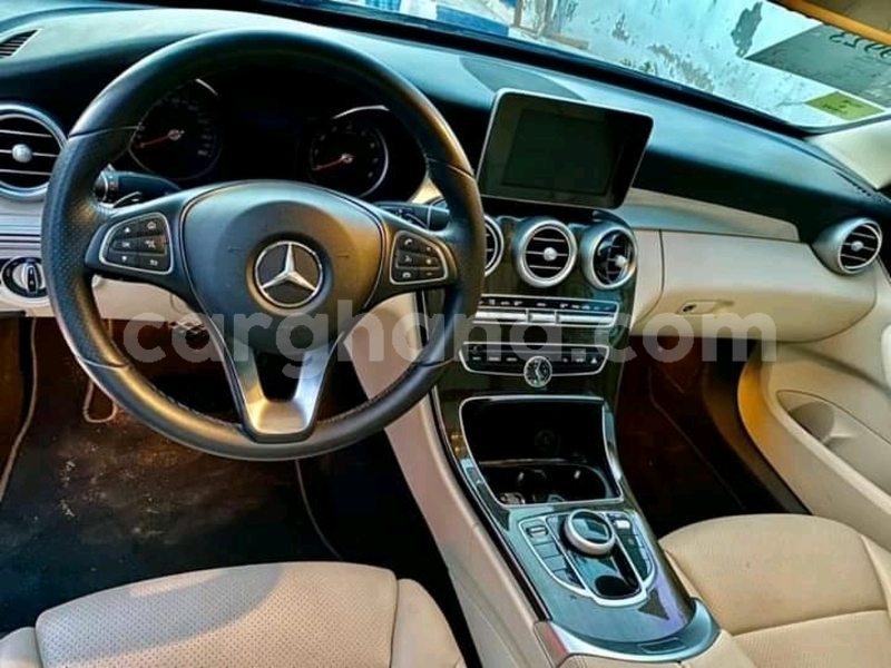 Big with watermark mercedes benz 300cd greater accra accra 34577