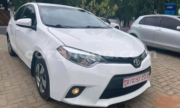 Buy Used Toyota Corolla White Car in Accra in Greater Accra Buy Used Toyota Corolla White Car in Accra in Greater Accra