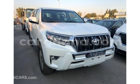 Sayi Imported Toyota Prado White Mota in Import - Dubai a Ashanti Sayi Imported Toyota Prado White Mota in Import - Dubai a Ashanti