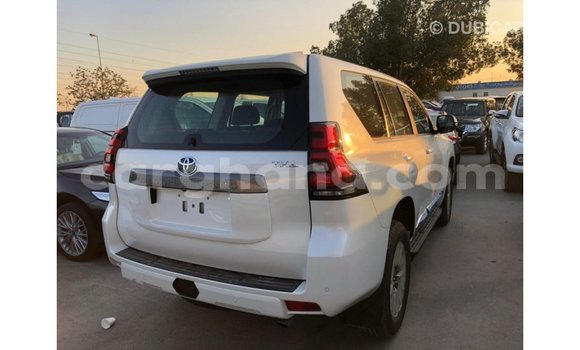 Sayi Imported Toyota Prado White Mota in Import - Dubai a Ashanti Sayi Imported Toyota Prado White Mota in Import - Dubai a Ashanti