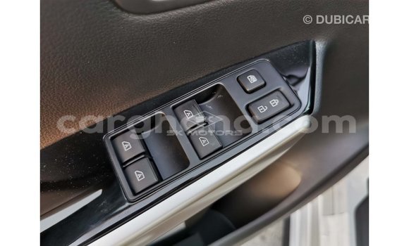 Sayi Imported Mitsubishi Montero White Mota in Import - Dubai a Ashanti Sayi Imported Mitsubishi Montero White Mota in Import - Dubai a Ashanti