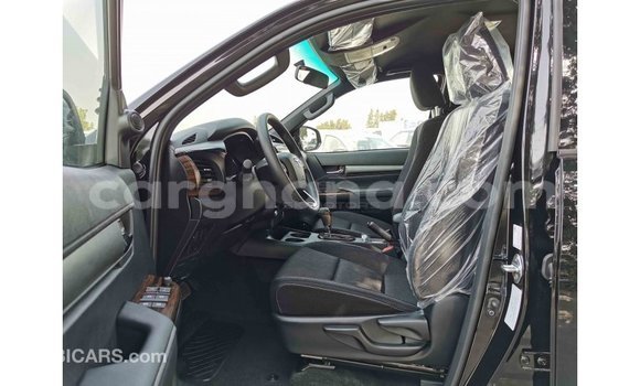 Ra Imported Toyota Hilux Black Ọkọ̀ in Import - Dubai ni Ashanti Ra Imported Toyota Hilux Black Ọkọ̀ in Import - Dubai ni Ashanti
