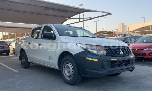 Buy Import Mitsubishi L200 White Car in Import - Dubai in Ashanti Buy Import Mitsubishi L200 White Car in Import - Dubai in Ashanti