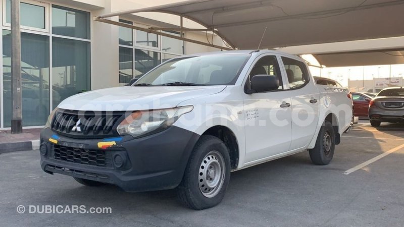 Big with watermark mitsubishi l200 ashanti import dubai 34625