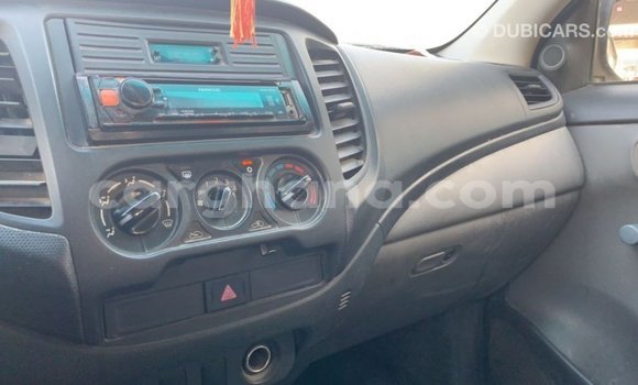 Buy Import Mitsubishi L200 White Car in Import - Dubai in Ashanti Buy Import Mitsubishi L200 White Car in Import - Dubai in Ashanti