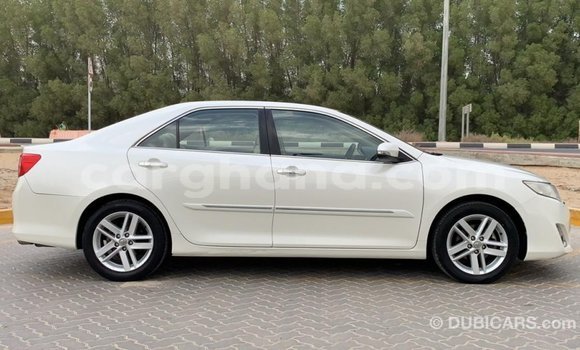 Buy Import Toyota Camry White Car in Import - Dubai in Ashanti Buy Import Toyota Camry White Car in Import - Dubai in Ashanti