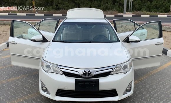 Buy Import Toyota Camry White Car in Import - Dubai in Ashanti Buy Import Toyota Camry White Car in Import - Dubai in Ashanti