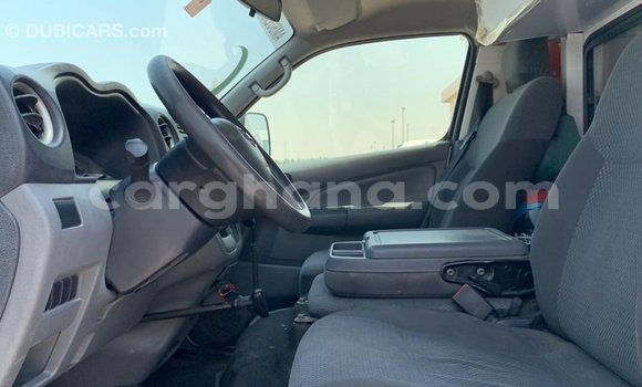 Sayi Imported Nissan Urvan White Mota in Import - Dubai a Ashanti Sayi Imported Nissan Urvan White Mota in Import - Dubai a Ashanti