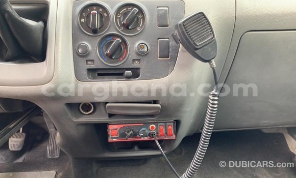 Sayi Imported Nissan Urvan White Mota in Import - Dubai a Ashanti Sayi Imported Nissan Urvan White Mota in Import - Dubai a Ashanti