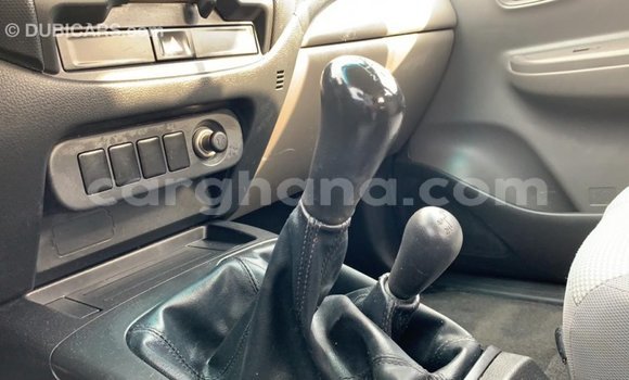 Sayi Imported Mitsubishi L200 White Mota in Import - Dubai a Ashanti Sayi Imported Mitsubishi L200 White Mota in Import - Dubai a Ashanti