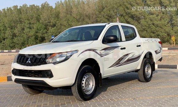 Ra Imported Mitsubishi L200 funfun Ọkọ̀ in Import - Dubai ni Ashanti Ra Imported Mitsubishi L200 funfun Ọkọ̀ in Import - Dubai ni Ashanti