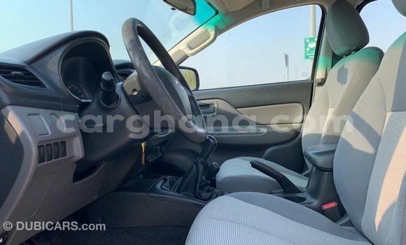 Ra Imported Mitsubishi L200 funfun Ọkọ̀ in Import - Dubai ni Ashanti Ra Imported Mitsubishi L200 funfun Ọkọ̀ in Import - Dubai ni Ashanti