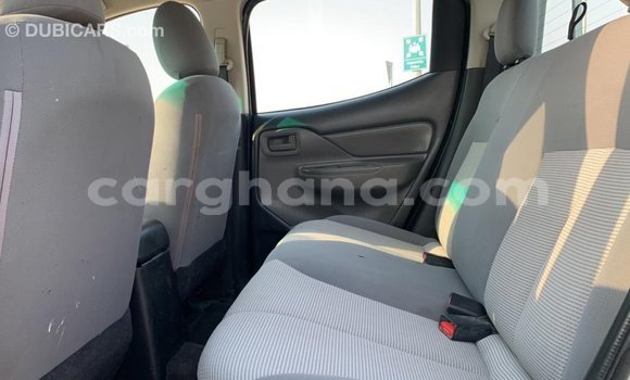 Ra Imported Mitsubishi L200 funfun Ọkọ̀ in Import - Dubai ni Ashanti Ra Imported Mitsubishi L200 funfun Ọkọ̀ in Import - Dubai ni Ashanti