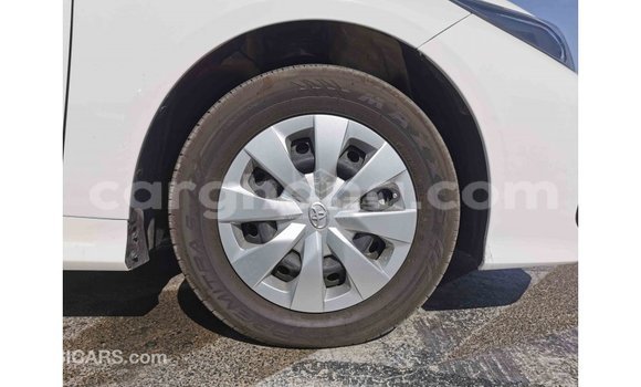 Ra Imported Toyota Corolla funfun Ọkọ̀ in Import - Dubai ni Ashanti Ra Imported Toyota Corolla funfun Ọkọ̀ in Import - Dubai ni Ashanti