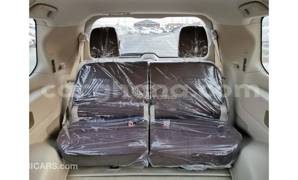 Ra Imported Toyota Land Cruiser funfun Ọkọ̀ in Import - Dubai ni Ashanti Ra Imported Toyota Land Cruiser funfun Ọkọ̀ in Import - Dubai ni Ashanti