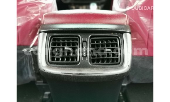 Sayi Imported Toyota Hilux White Mota in Import - Dubai a Ashanti Sayi Imported Toyota Hilux White Mota in Import - Dubai a Ashanti