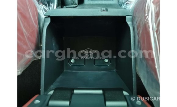 Sayi Imported Toyota Hilux White Mota in Import - Dubai a Ashanti Sayi Imported Toyota Hilux White Mota in Import - Dubai a Ashanti