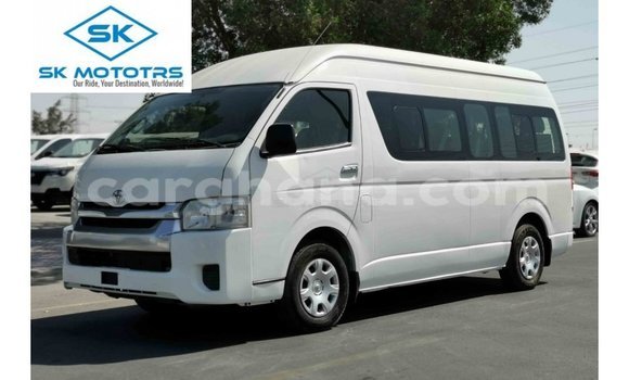 Sayi Imported Toyota Hiace White Mota in Import - Dubai a Ashanti Sayi Imported Toyota Hiace White Mota in Import - Dubai a Ashanti