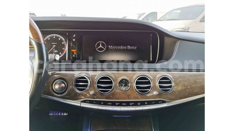 Big with watermark mercedes benz a200 ashanti import dubai 34730