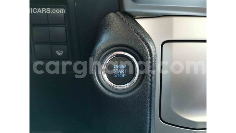 Big with watermark toyota prado ashanti import dubai 34743