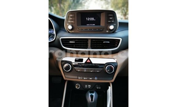Sayi Imported Hyundai Tucson Blue Mota in Import - Dubai a Ashanti Sayi Imported Hyundai Tucson Blue Mota in Import - Dubai a Ashanti