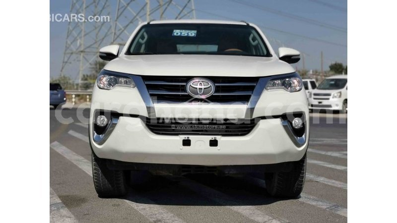 Big with watermark toyota fortuner ashanti import dubai 34751