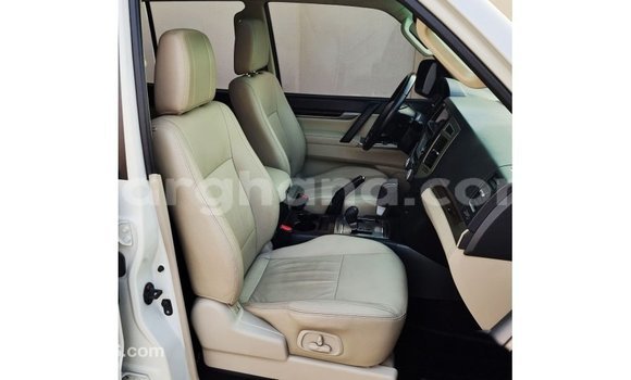 Buy Import Mitsubishi Pajero White Car in Import - Dubai in Ashanti Buy Import Mitsubishi Pajero White Car in Import - Dubai in Ashanti