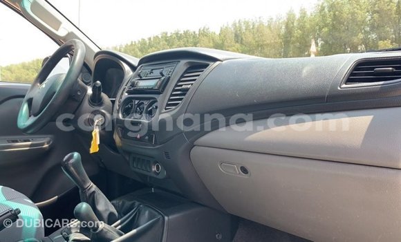 Buy Import Mitsubishi L200 White Car in Import - Dubai in Ashanti Buy Import Mitsubishi L200 White Car in Import - Dubai in Ashanti