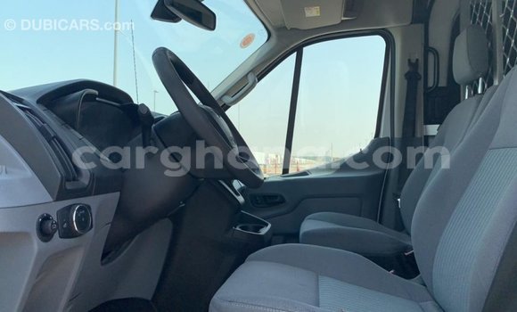 Sayi Imported FORD MUSTANG White Mota in Import - Dubai a Ashanti Sayi Imported FORD MUSTANG White Mota in Import - Dubai a Ashanti