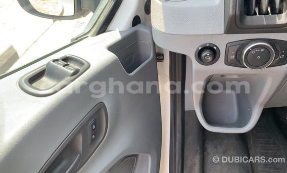 Sayi Imported FORD MUSTANG White Mota in Import - Dubai a Ashanti Sayi Imported FORD MUSTANG White Mota in Import - Dubai a Ashanti