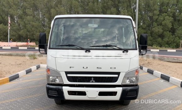 Ra Imported Mitsubishi i funfun Ọkọ̀ in Import - Dubai ni Ashanti Ra Imported Mitsubishi i funfun Ọkọ̀ in Import - Dubai ni Ashanti