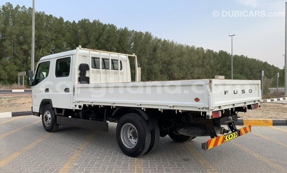 Ra Imported Mitsubishi i funfun Ọkọ̀ in Import - Dubai ni Ashanti Ra Imported Mitsubishi i funfun Ọkọ̀ in Import - Dubai ni Ashanti