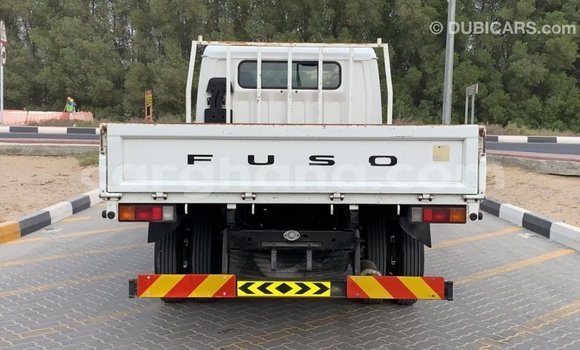 Ra Imported Mitsubishi i funfun Ọkọ̀ in Import - Dubai ni Ashanti Ra Imported Mitsubishi i funfun Ọkọ̀ in Import - Dubai ni Ashanti