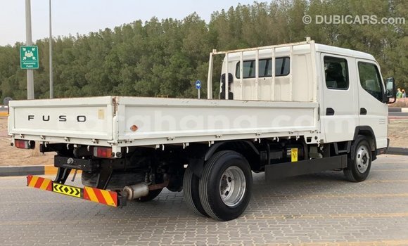 Ra Imported Mitsubishi i funfun Ọkọ̀ in Import - Dubai ni Ashanti Ra Imported Mitsubishi i funfun Ọkọ̀ in Import - Dubai ni Ashanti