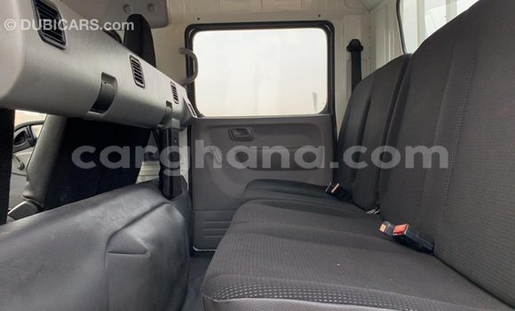 Ra Imported Mitsubishi i funfun Ọkọ̀ in Import - Dubai ni Ashanti Ra Imported Mitsubishi i funfun Ọkọ̀ in Import - Dubai ni Ashanti