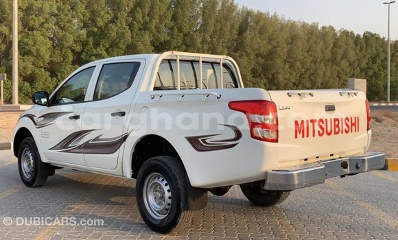Ra Imported Mitsubishi L200 funfun Ọkọ̀ in Import - Dubai ni Ashanti Ra Imported Mitsubishi L200 funfun Ọkọ̀ in Import - Dubai ni Ashanti