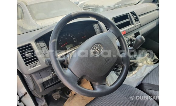 Sayi Imported Toyota Hiace White Mota in Import - Dubai a Ashanti Sayi Imported Toyota Hiace White Mota in Import - Dubai a Ashanti
