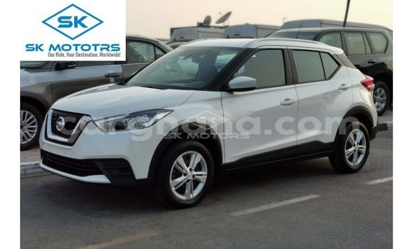 Buy Import Nissan Evalia White Truck in Import - Dubai in Ashanti