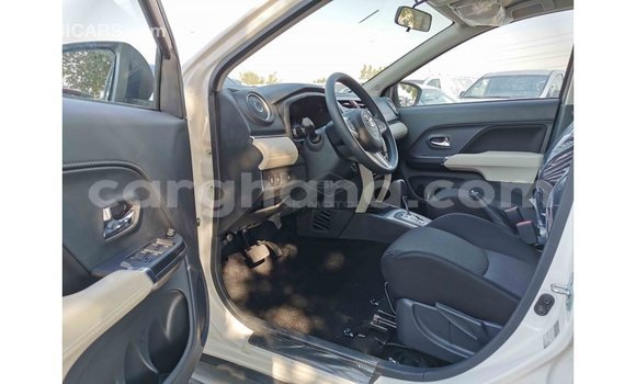 Ra Imported Toyota Rush funfun Ọkọ̀ in Import - Dubai ni Ashanti Ra Imported Toyota Rush funfun Ọkọ̀ in Import - Dubai ni Ashanti