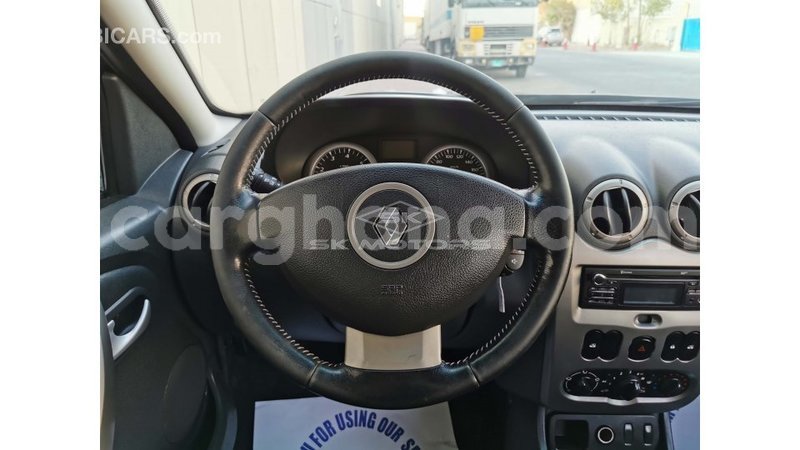 Big with watermark renault duster ashanti import dubai 34805