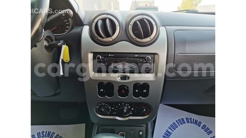 Big with watermark renault duster ashanti import dubai 34805