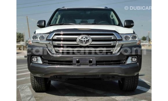 Sayi Imported Toyota Land Cruiser Green Mota in Import - Dubai a Ashanti Sayi Imported Toyota Land Cruiser Green Mota in Import - Dubai a Ashanti