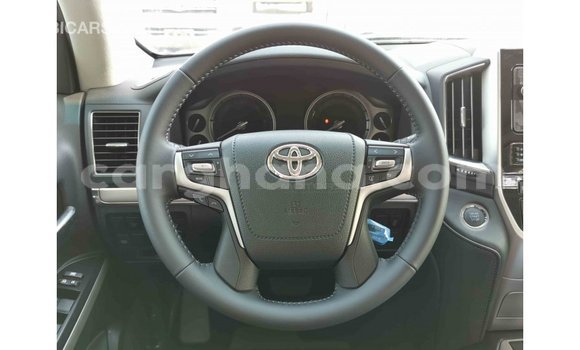Sayi Imported Toyota Land Cruiser Green Mota in Import - Dubai a Ashanti Sayi Imported Toyota Land Cruiser Green Mota in Import - Dubai a Ashanti