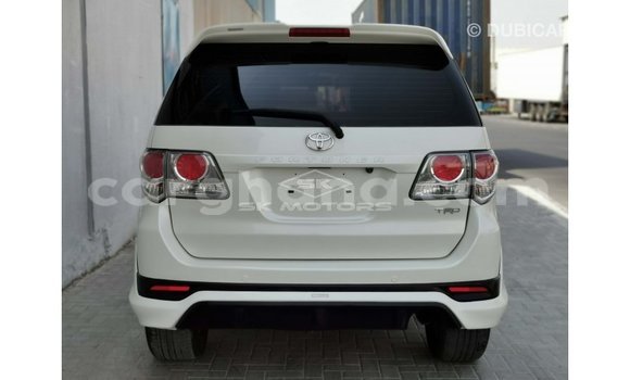 Buy Import Toyota Fortuner White Car in Import - Dubai in Ashanti Buy Import Toyota Fortuner White Car in Import - Dubai in Ashanti