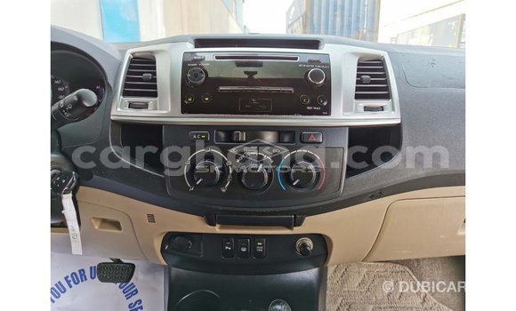 Buy Import Toyota Fortuner White Car in Import - Dubai in Ashanti Buy Import Toyota Fortuner White Car in Import - Dubai in Ashanti