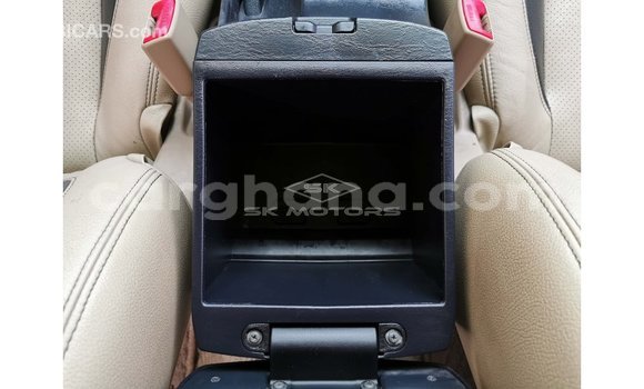 Buy Import Toyota Fortuner White Car in Import - Dubai in Ashanti Buy Import Toyota Fortuner White Car in Import - Dubai in Ashanti