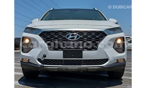 Sayi Imported Hyundai Santa Fe White Mota in Import - Dubai a Ashanti Sayi Imported Hyundai Santa Fe White Mota in Import - Dubai a Ashanti