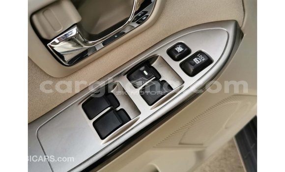 Sayi Imported Mitsubishi Pajero White Mota in Import - Dubai a Ashanti Sayi Imported Mitsubishi Pajero White Mota in Import - Dubai a Ashanti